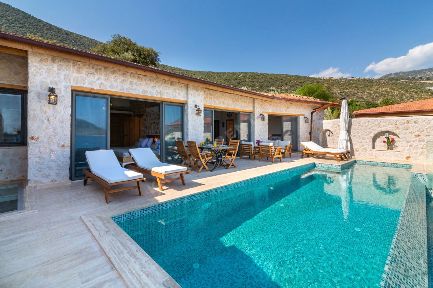 kv437 kalkan luxury villa