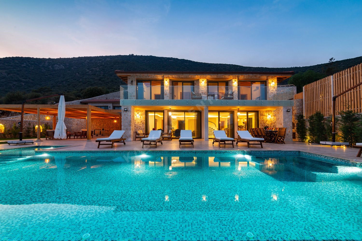 kv435 8 bedroom villa kalkan